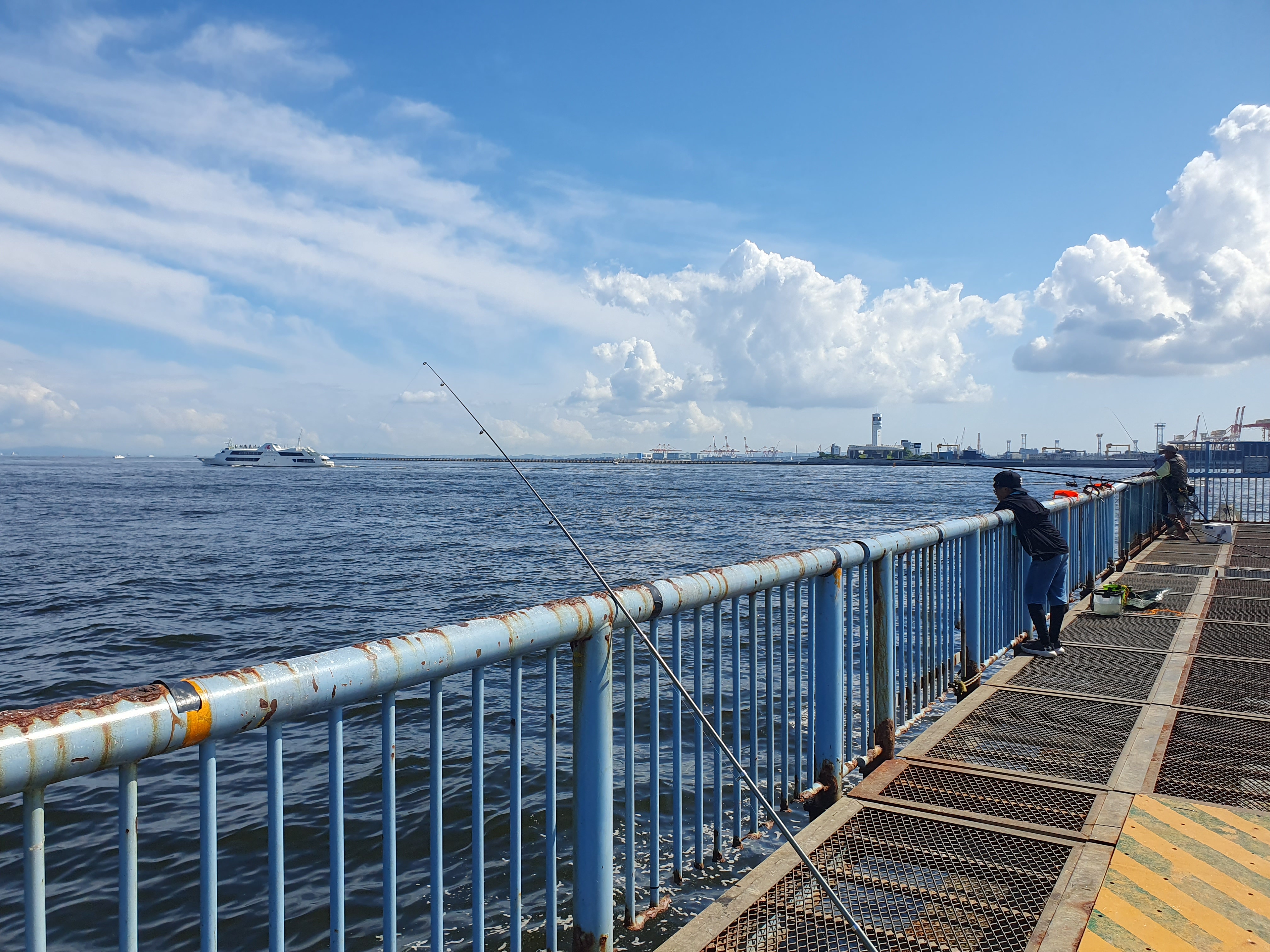 横浜 大黒海づり施設 釣り