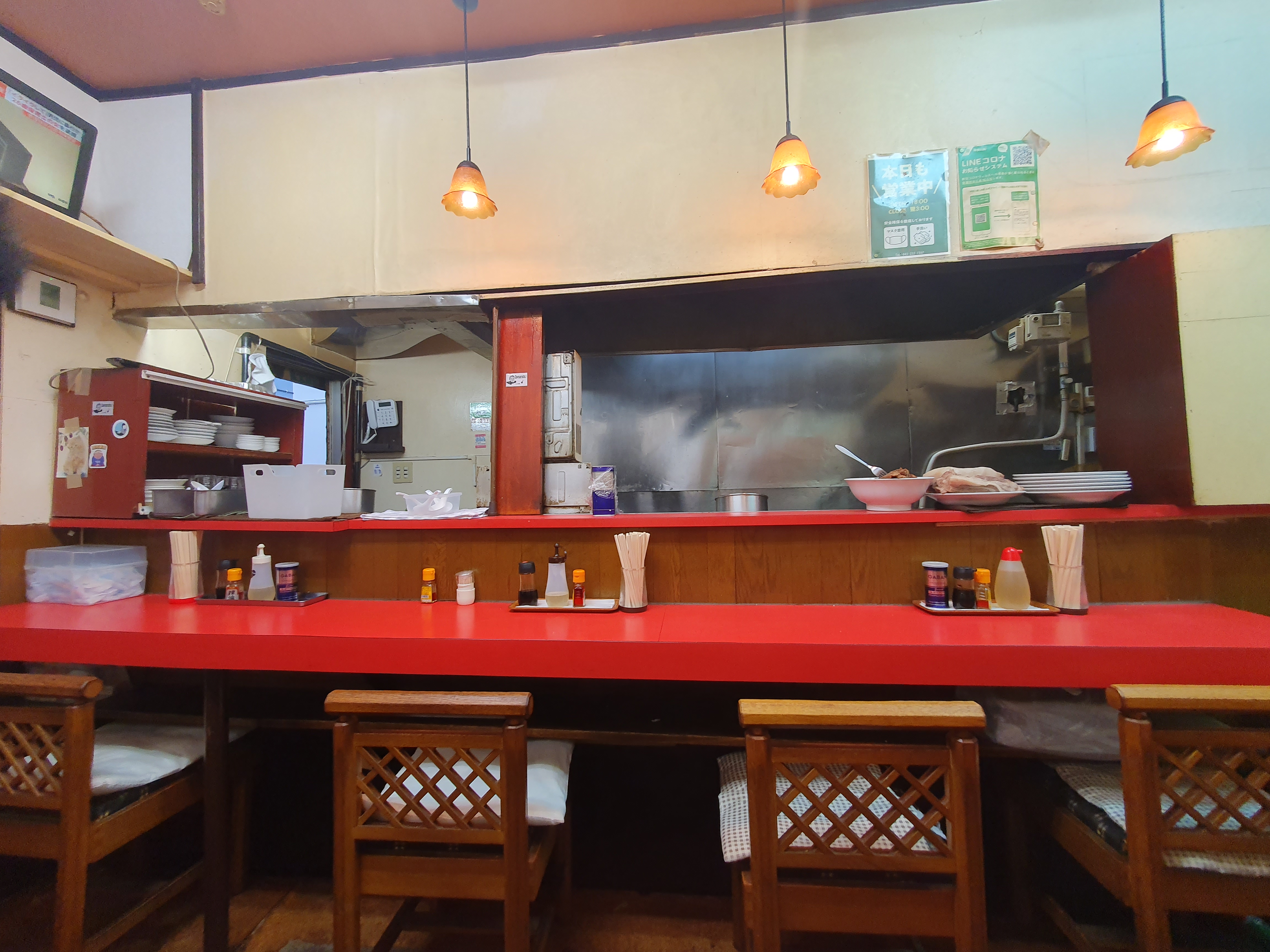 神奈川 中華 横浜 関内 自由軒 店内